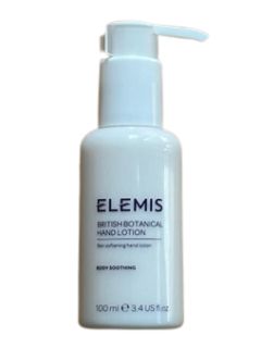 Take care of your body by using ELEMIS British Botanical Hand Lotion 100ml. A perfect product to pamper your skin. Moreover, it contains ingredients like Lavender and Chamomile, which softens and conditions the skin for long-lasting comfort.