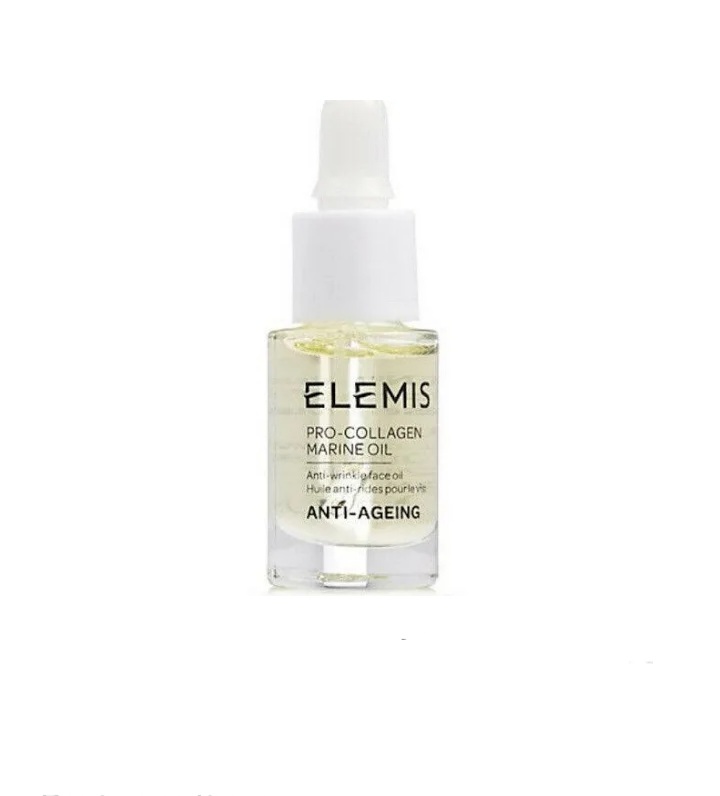 This marine ELEMIS Pro-Collagen Marine Oil  5ml Travel Size is a soft and luxurious oil that illuminates the overall luminous complexion. Once you start using it, you will feel that it’s a comfortable and lightweight oil that helps in getting rid of wrinkles.